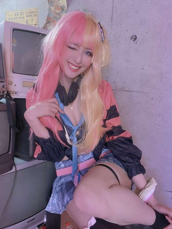 Kotoka Torahime in Niji sanji En