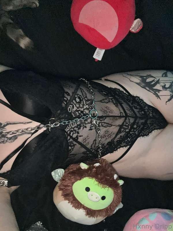 thinking of u while i touch myself 🥰🥵