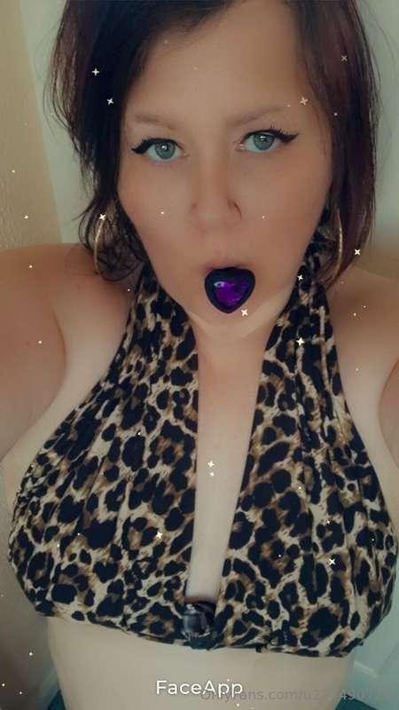 The first person to tip $5 ill squirt for u while calling ou..