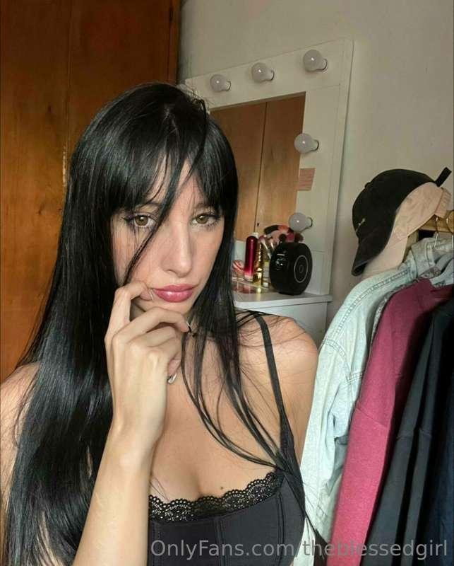 Good night everyone 🖤