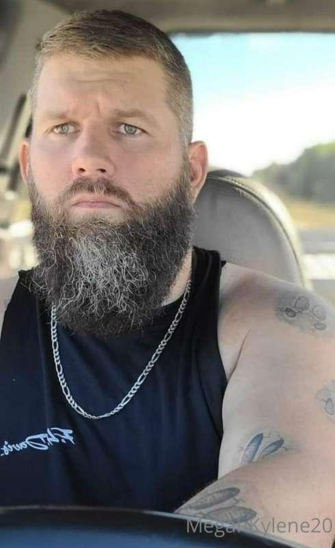 Yall go check out my daddy!! He's 🔥! https://onlyfans.com/da..