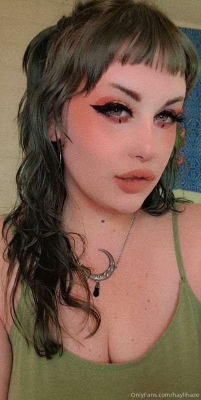 haylihaze image #0