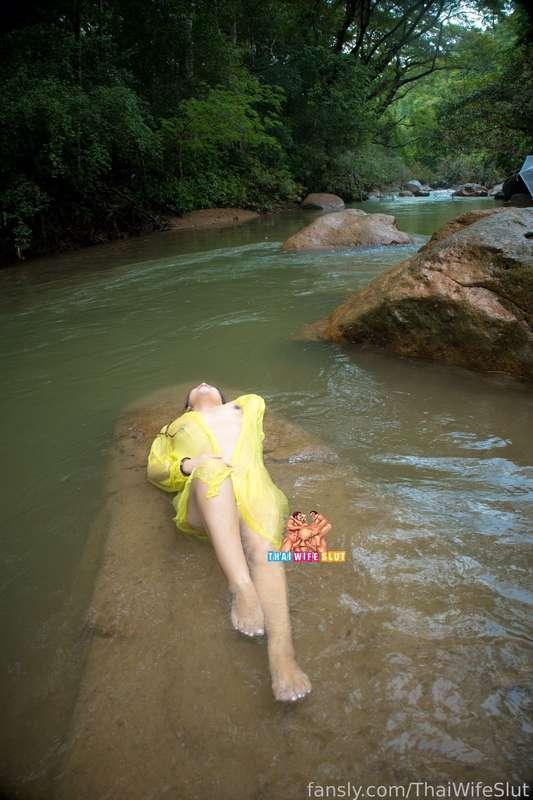 thaiwifeslut image #12