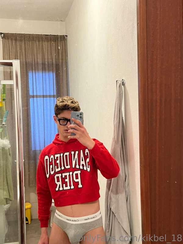 roby_twink image #0