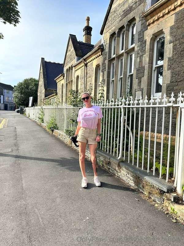 Bimbo Barbie