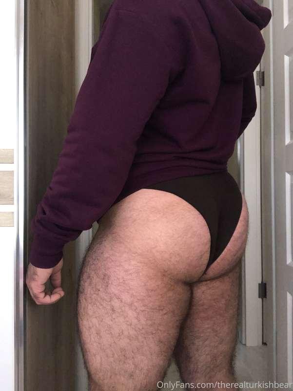 My milkshake brings all the boys to the yard... 🏃🏻‍♂️🏃🏻‍♂️