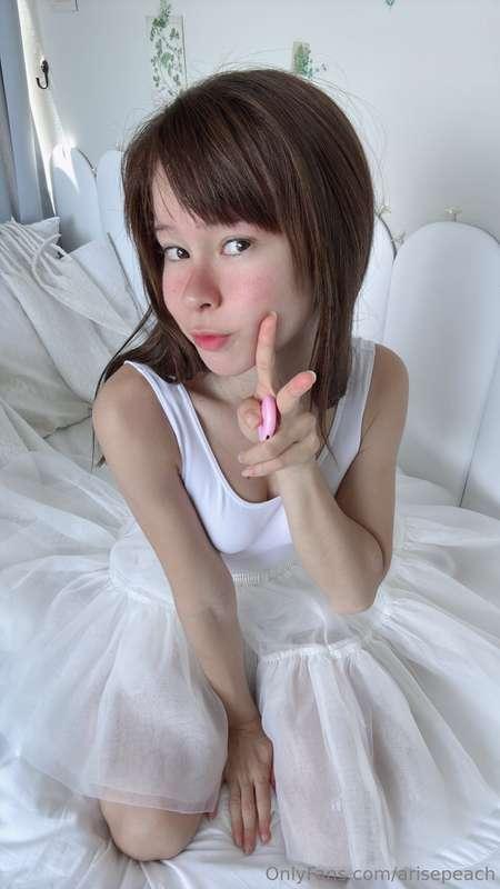 Wanna play with me? :3