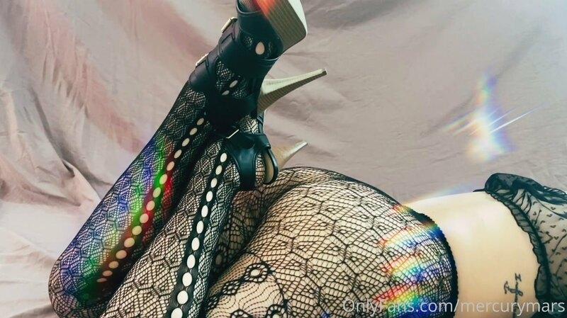 Heels or handlebars? ?