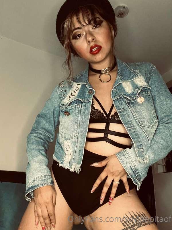 Dime qué pasa por por tu cabeza cuando miras mis fotos 😈