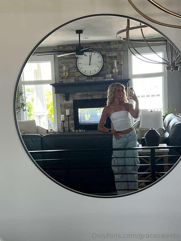 Outfit check: Casual, comfy, and cute. 🤍