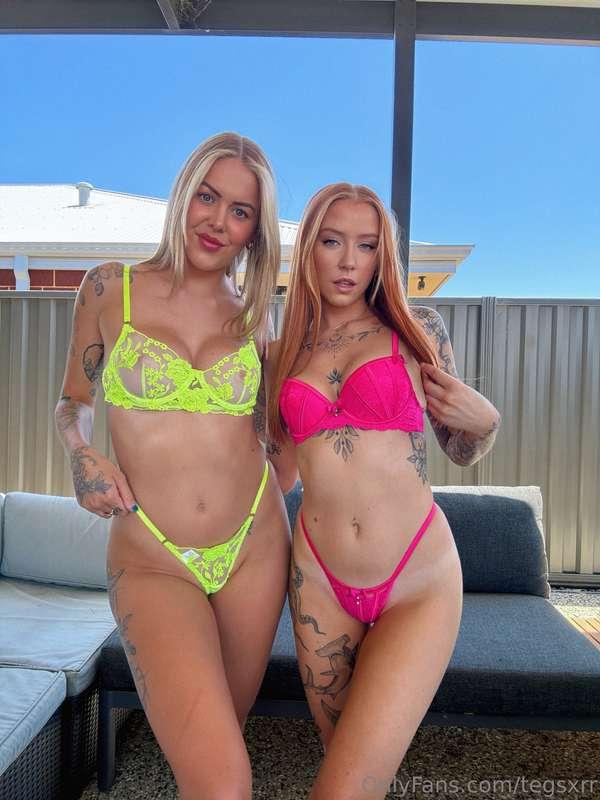 love me a hot red head 🥵  

ps having some fun in the gold c..