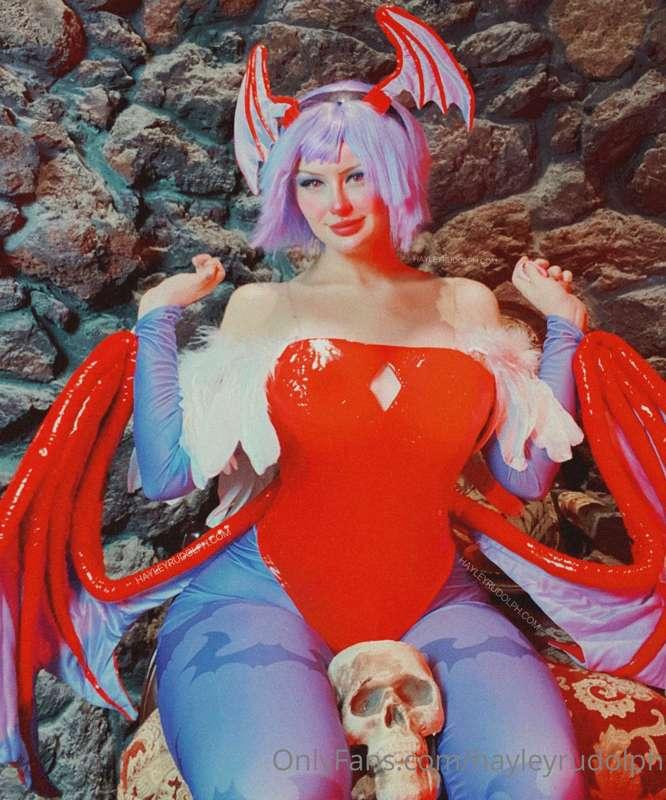 Lilith Aensland from Darkstalkers crushed your head with her..