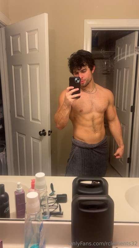 rclements32 image #0