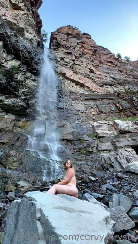 I'll be your waterfall 💦💗