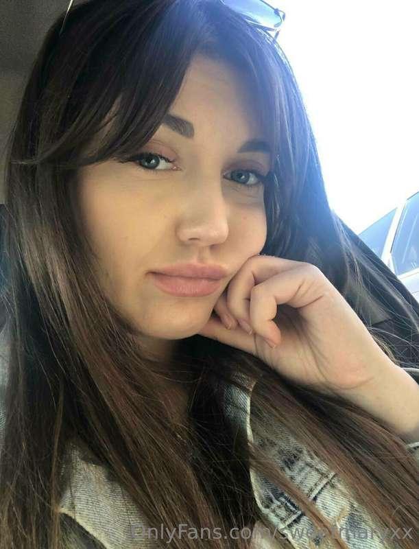 😴