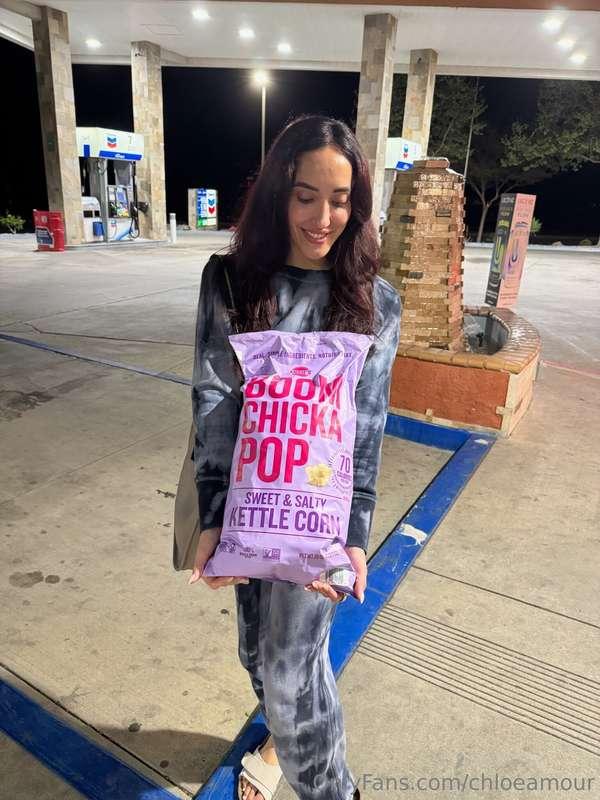 What's your go to late night snack? 🍿