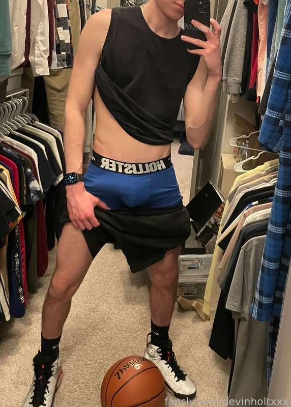 devinholtxxx image #0