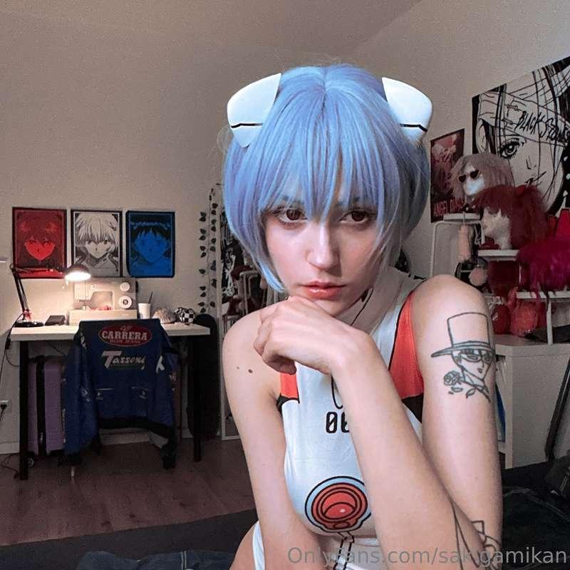 your personal pet Rei*full set and additional surprise video..