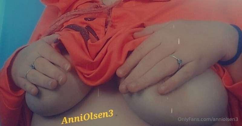 A little teaser ;) wanna see more?