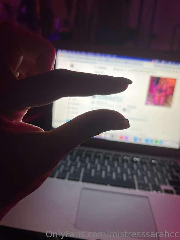 how small is your dick? I know you rub it to my content and ..