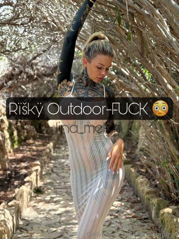 Rïškÿ 0utd00r-FUCK 😳 (Facial💦)It was sooo hot outside and wh..