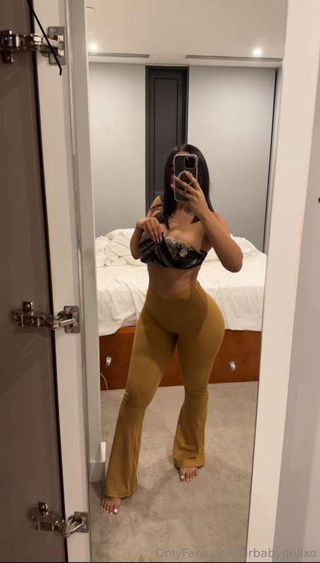 would this be a good outfit for our first date? 😇