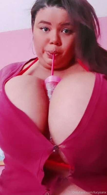 We always must drink lots of water to keep hydrated, dont yo..