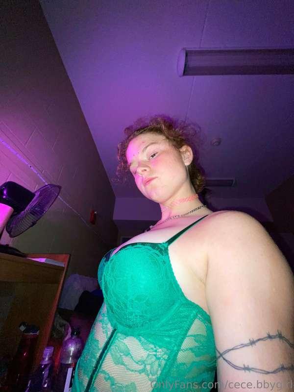 green💚💚💚