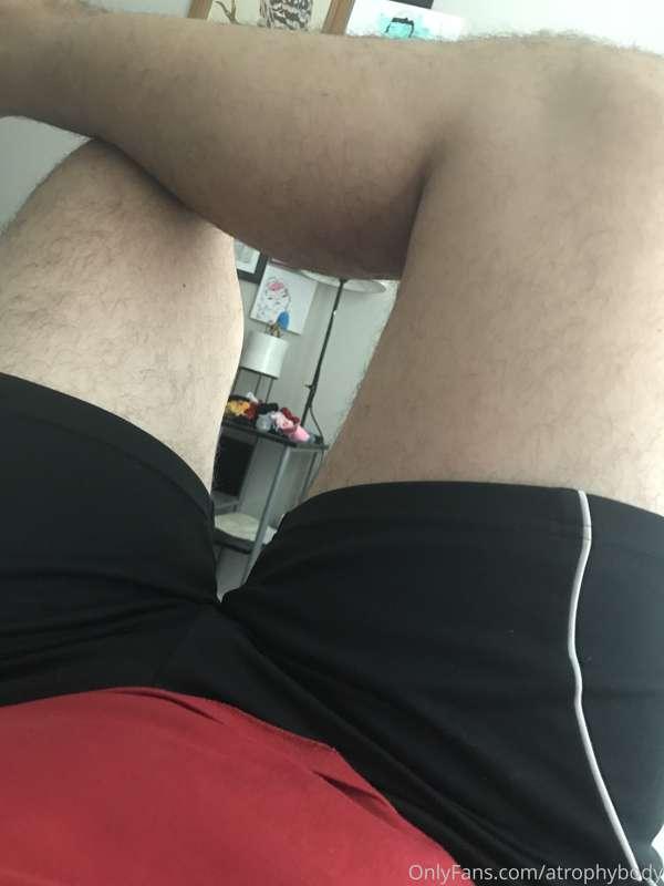 Pulling it out from the shorts. Gm guys 🥰