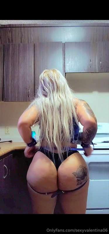 Tie me up bebe 😜🍆