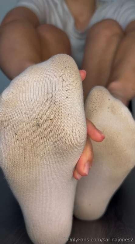 Do you deserve these dirty socks? 😏