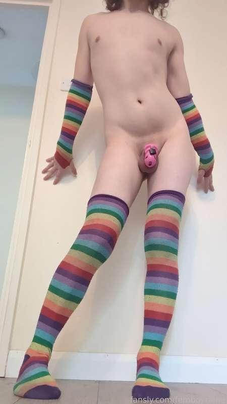 femboyraine image #10