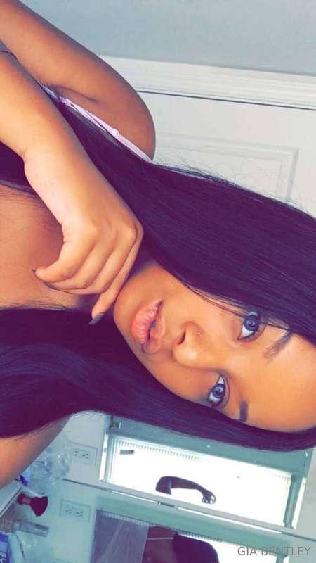 😘