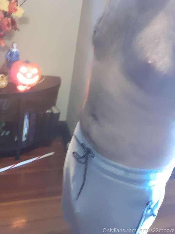 Hey guys! Editing my daily upload right now. Things didn't g..