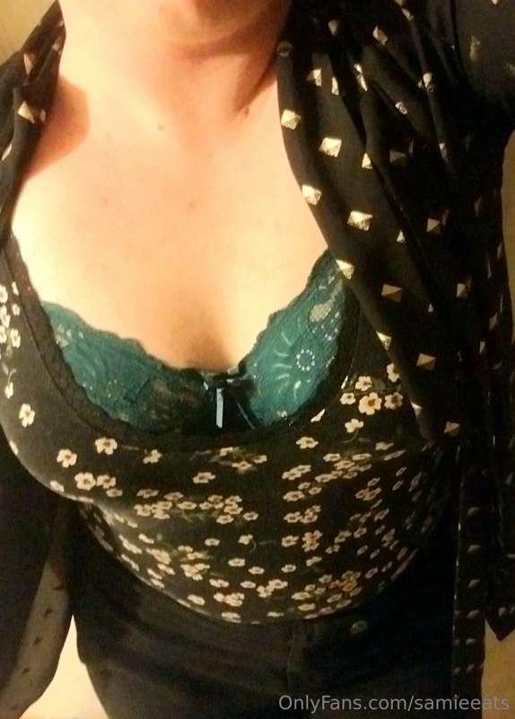 Found some cute old photos from when I was a lil smaller. Do..