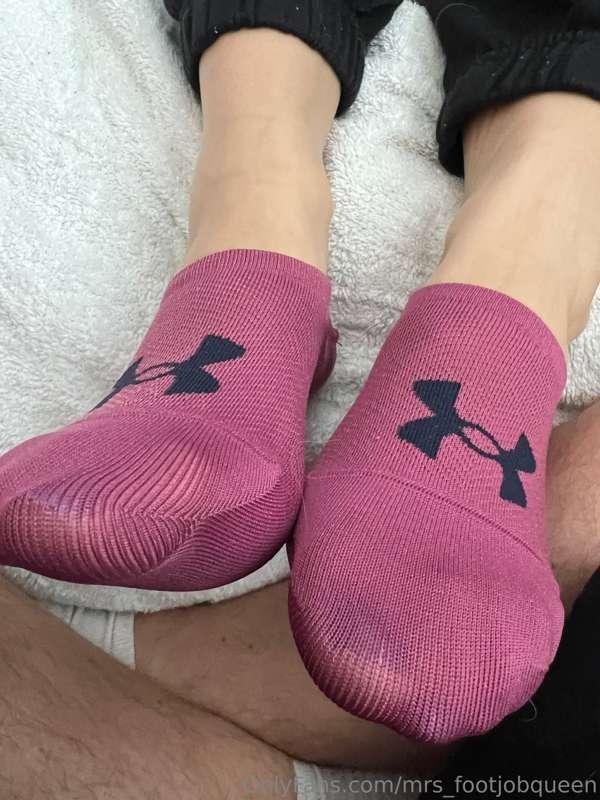 mrs_footjobqueen image #10