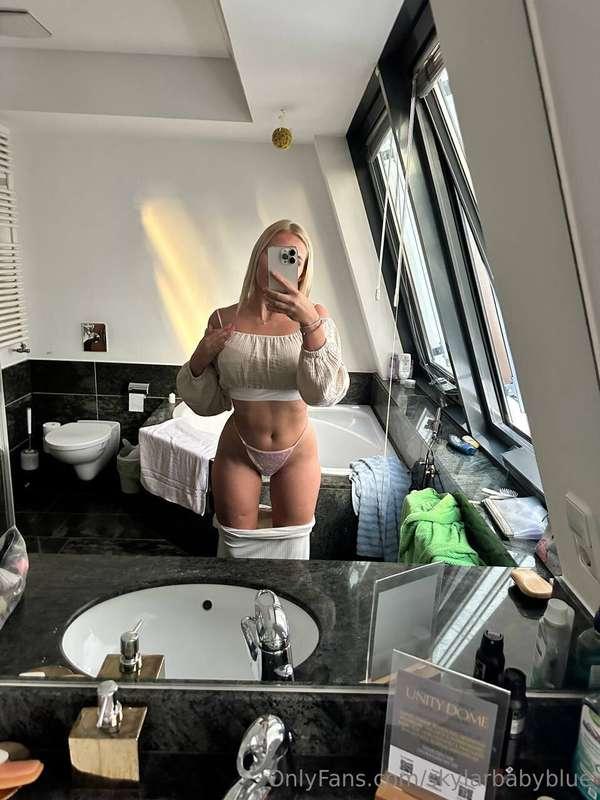 I know you want to put your head between them