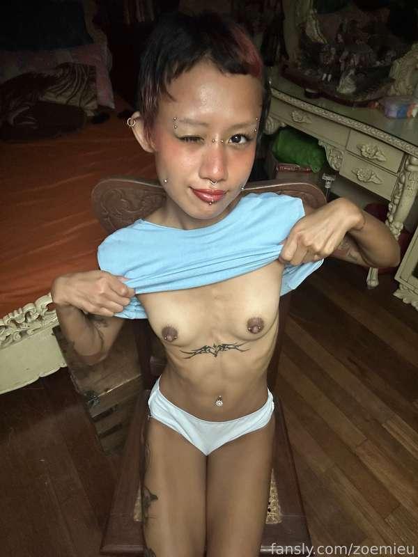 zoemieu image #1