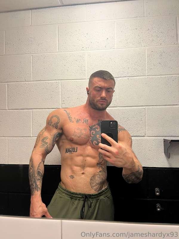Sweaty workout first day of the year !!! 