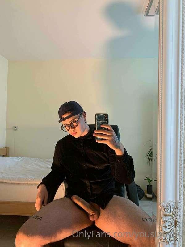 Horny student😈