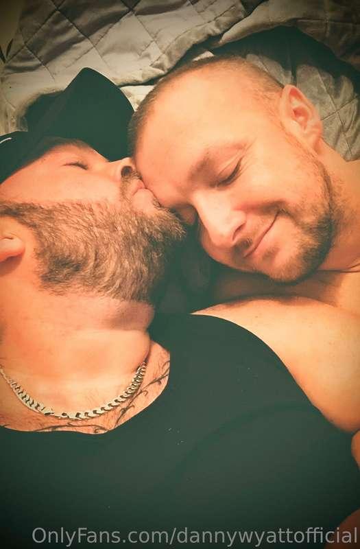 Love this lad to bits 🐻🐨! 

What would you guys like to see ..