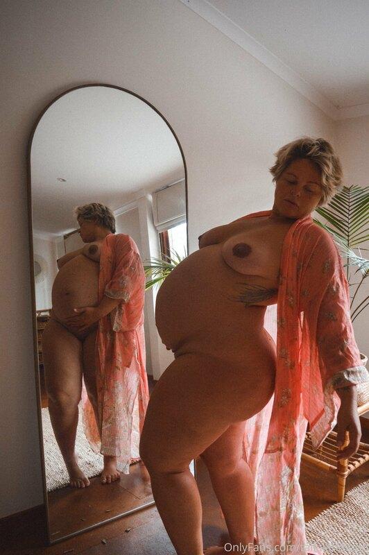 tallulahmoon image #2