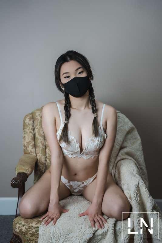 lillienue image #1