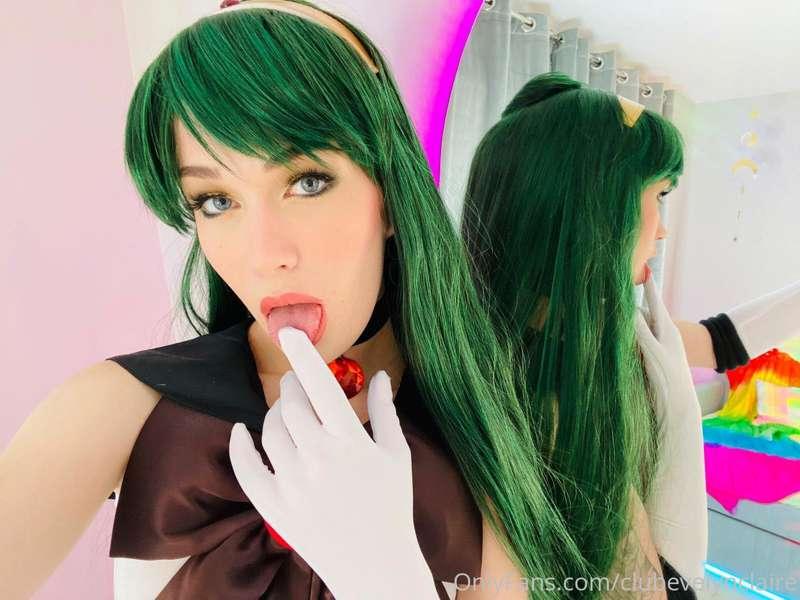 If you never saw my Sailor Neptune cosplay DM me!