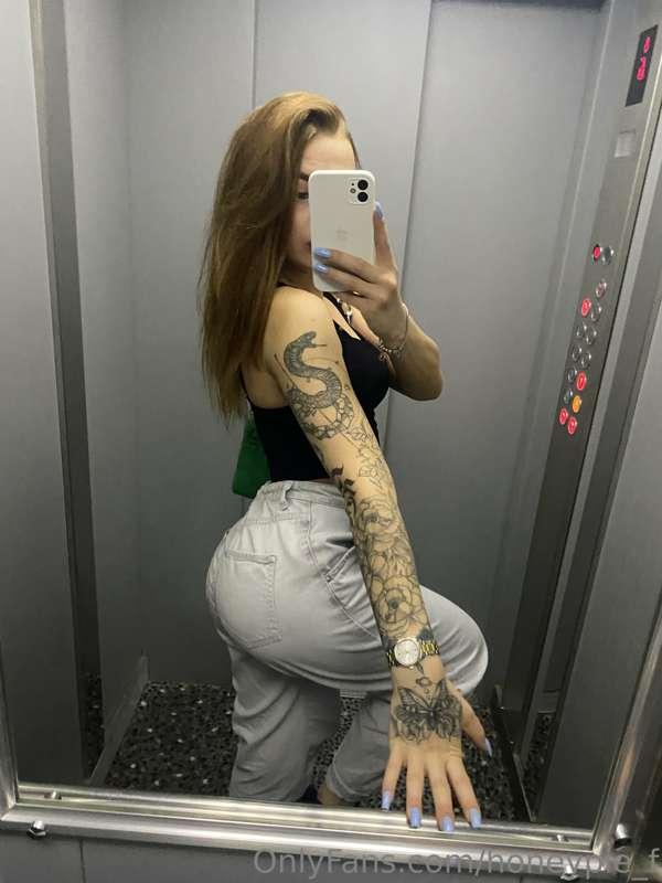 Tripped over a mirror and accidentally took a selfie! 🤳✨ Thi..