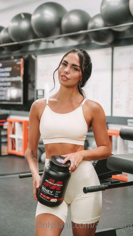 I love whey proteins! They are an incredible ally and help m..