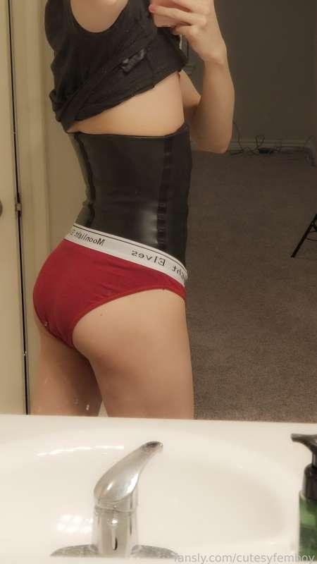 cutesyfemboy image #3