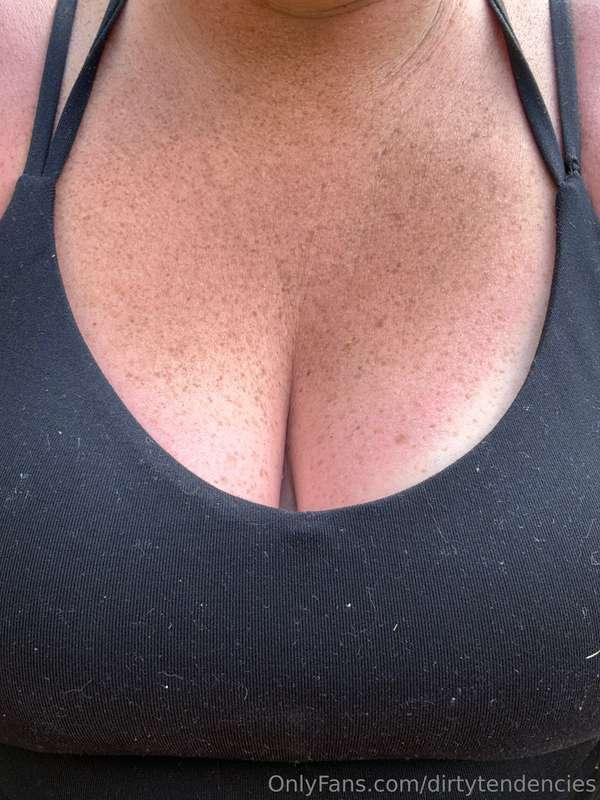 How's my tan line?