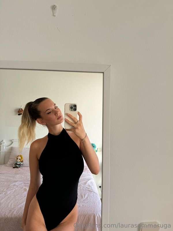 🖤🖤