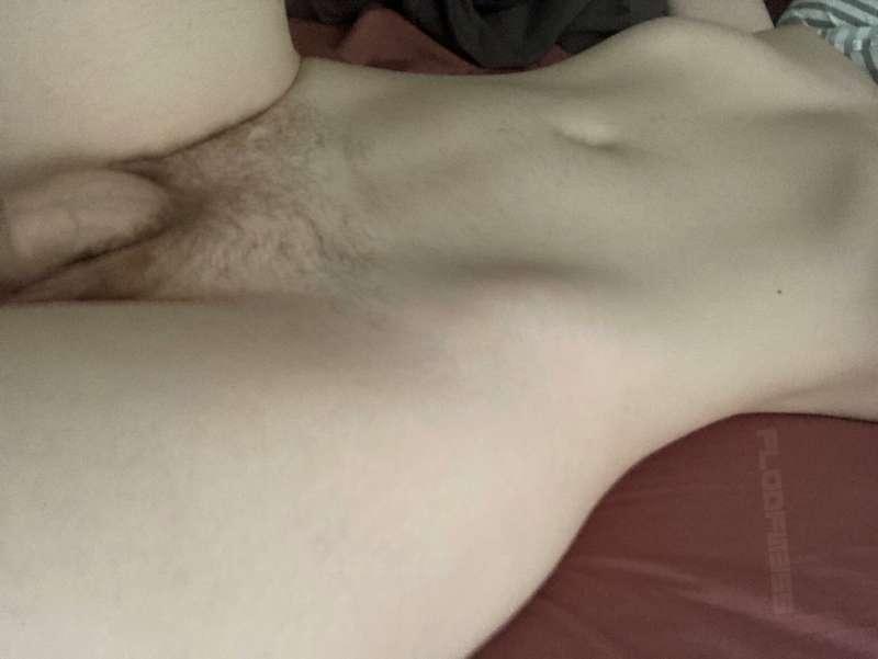 🍑🍆 this body needs to get felt up 🥵